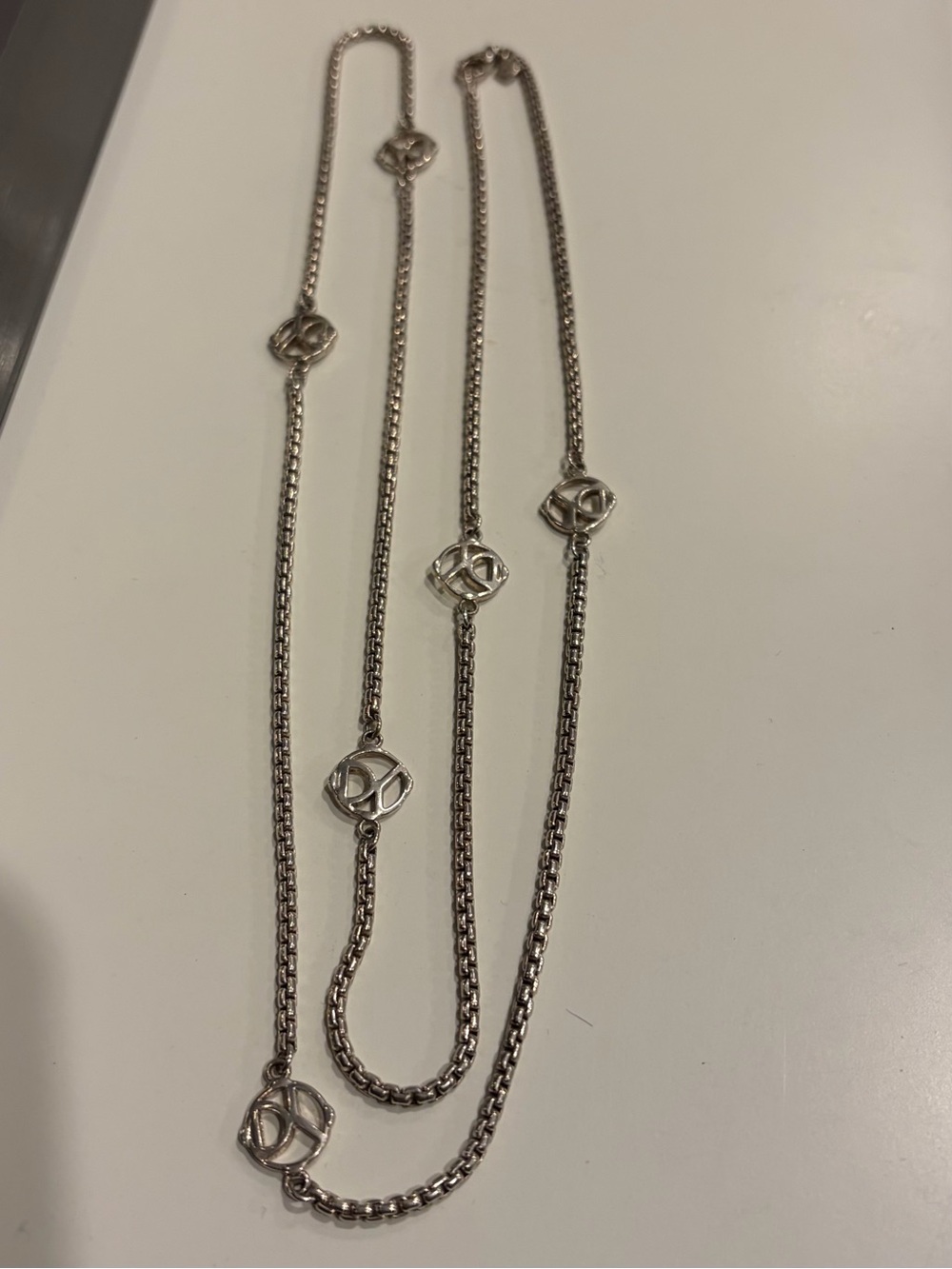 David Yurman Sterling Silver Long Station Necklace with Signature DY Design - Picture 3 of 4